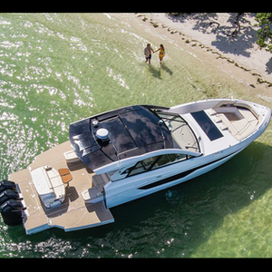 Cruisers Yachts 50 GLS