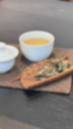 産品：2023 雲南白茶  品種：景谷大白  發酵程度：輕  烘焙程度：無烘焙  香氣風味：花香，甜柔  保質期：適當保存下可長期存放  茶葉罐儲存方法：避光，防潮，防異味，乾燥，密封保存