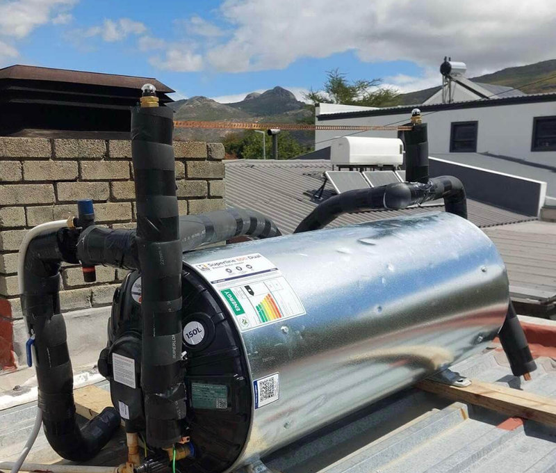 Professional geyser installation by Dekker