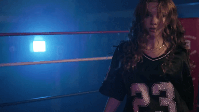 thumbnails_music_baileyperrie_youknowyoukindalikeit_mv_hovergif_001.gif