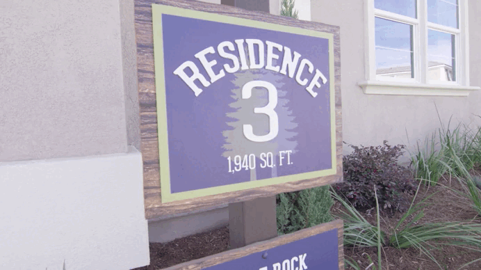 thumbnails_corporate_lennar_hovergif_001.gif
