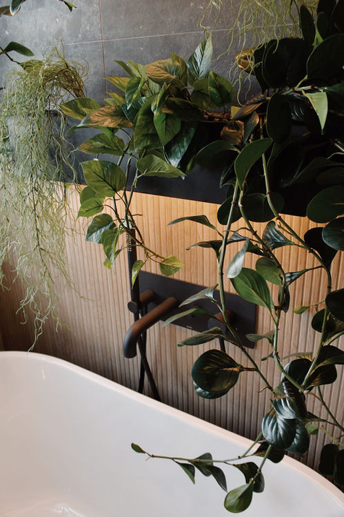 salle de bain rénové et épuré