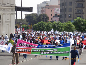 SUTESAL encabeza la Marcha del 09 de julio en la jornada del Paro Nacional
