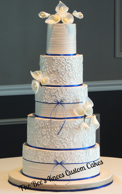 Lace & Calla Lilies Cake