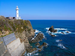Spectacle with lighthouse