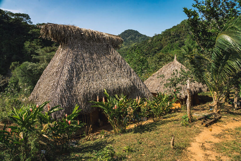 Arhuacos Dans la Sierra Nevada francophone
