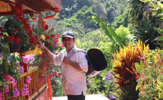 Excursion à la Finca de café chez Ariel avec guide local francophone