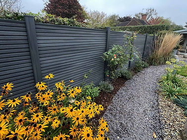 Grey-Slatted-Composite-Fencing-Pic2.jpg