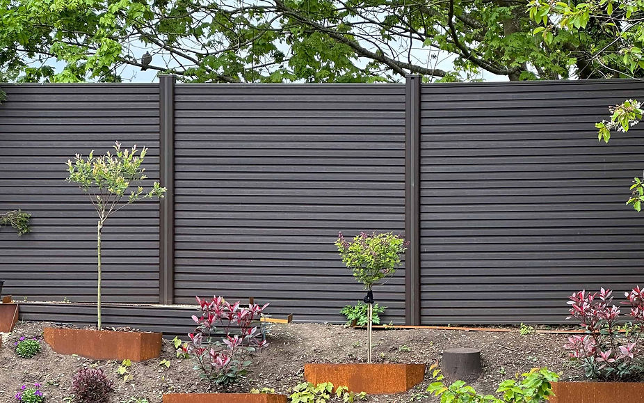 Chocolate-Slatted-Composite-Fencing-Pic1.jpg