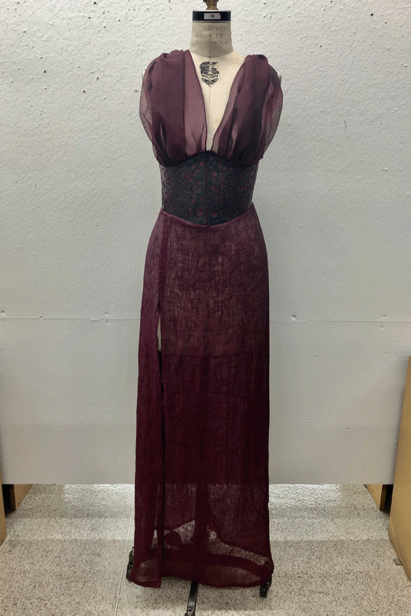 MaroonDress.gif