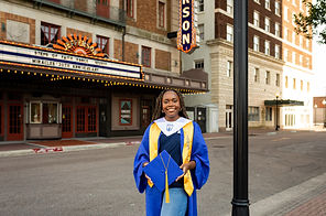 Lyon Senior 2022-27.jpg