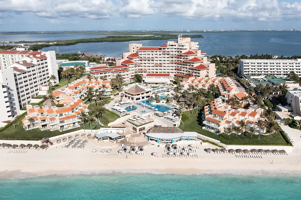 WYNHAM GRAND CANCUN 1