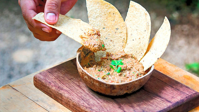 Sikil Pak_edited.jpg