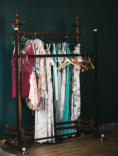 clothes-clothes-hanger-clothing-1148957.