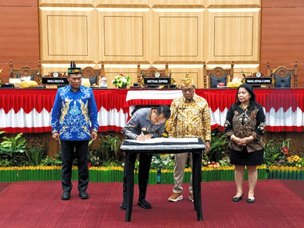 DPRD Palangka Raya Sahkan Perda Pertanggungjawaban APBD 2025, Dorong Optimalisasi PAD