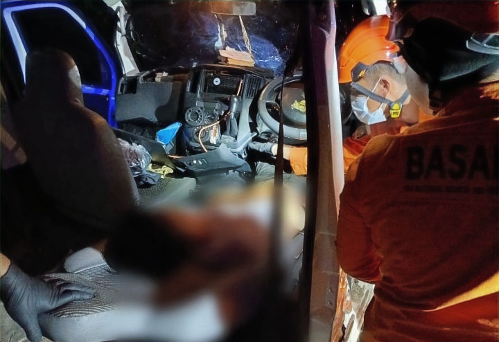 Pengemudi Tewas Terjepit Usai Kecelakaan di Jalan G. Obos, Tim SAR Lakukan Evakuasi