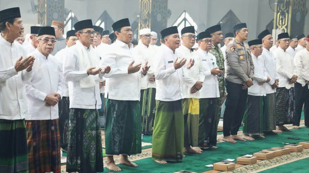 Hari Santri 2026, Gubernur Kalteng Ajak Masyarakat Berdoa dan Bersatu Hadapi Karhutla