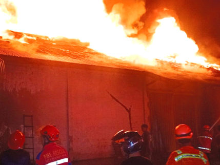 Gudang PT Intiboga Mandiri di Palangka Raya Terbakar, Kerugian Ditaksir Rp5,5 Miliar