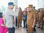 Kapolres Murung Raya Disambut Prosesi Adat Dayak, Perkuat Sinergi Jaga Kamtibmas