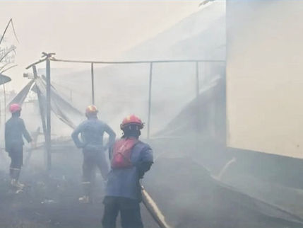 Karhutla Merambat ke Dua Rumah Warga di Sawahan Kotim