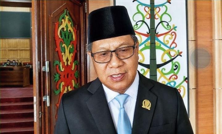 Ketua DPRD Kota Palangka Raya Subandi saat menyampaikan keterangan terkait pelaksanaan reses anggota DPRD di sejumlah daerah pemilihan, Jumat (14/8/2026). (Foto: Dok. Wiyandri)