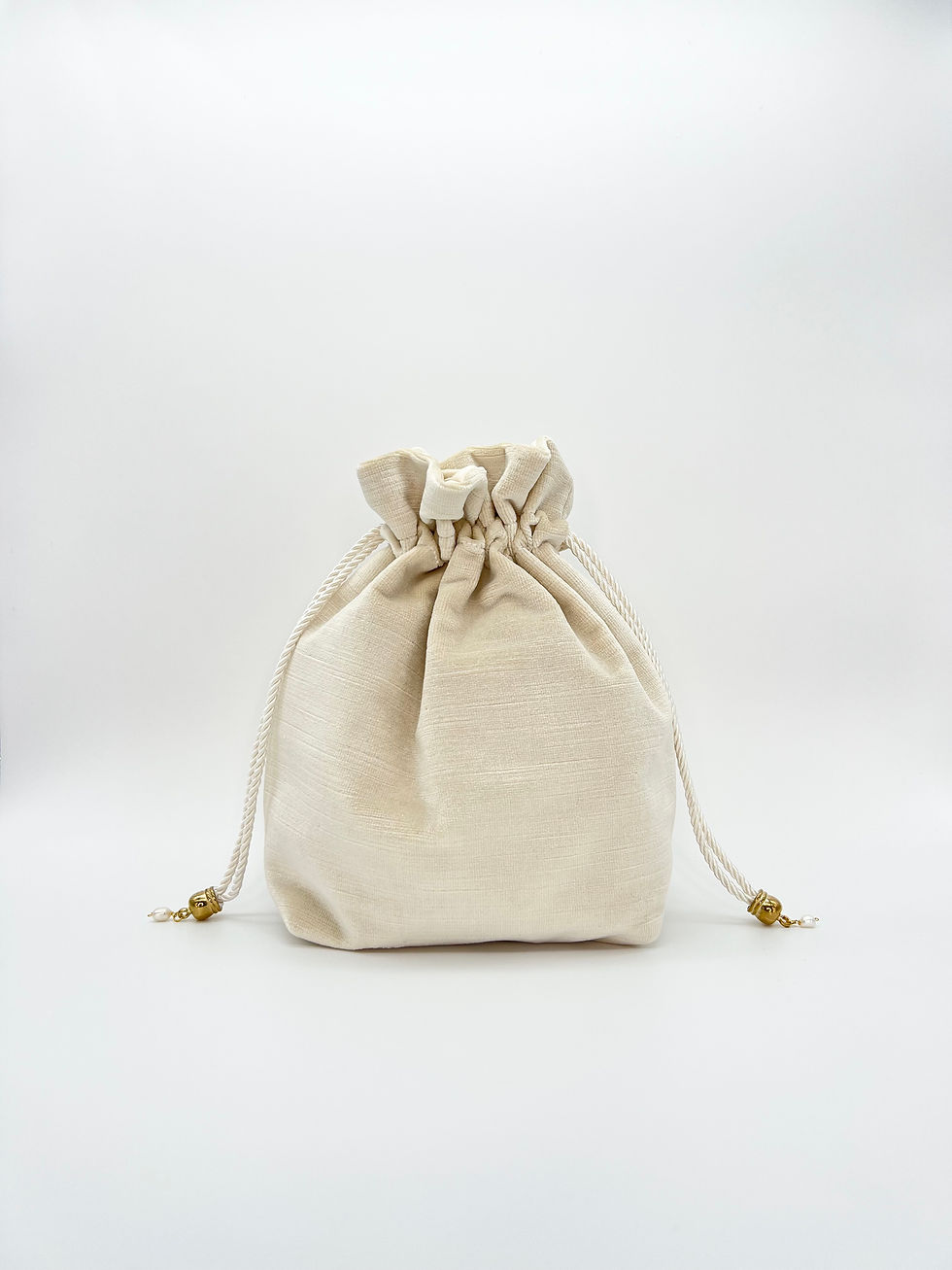 Miniatura: White velvet