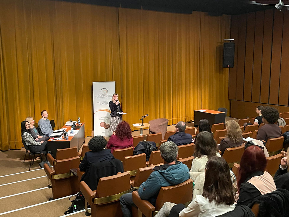 Svietiť do všetkých kútov