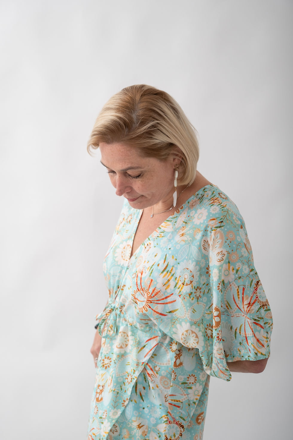 Thumbnail: Tulip Kimono Blue Retro