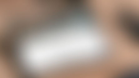 Ein iPad zeigt eine Präsentation für eine Videkampagne