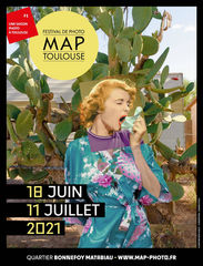 Les festivaliers pourront découvrir le travail de 14 artistes autour d’installations photographiques, d’expositions, mais aussi des projections inédites. Le photographe Claude Nori sera l'invité d'honneur de cette 14e édition intitulée "La Bella Vita", dédiée à l'Italie.