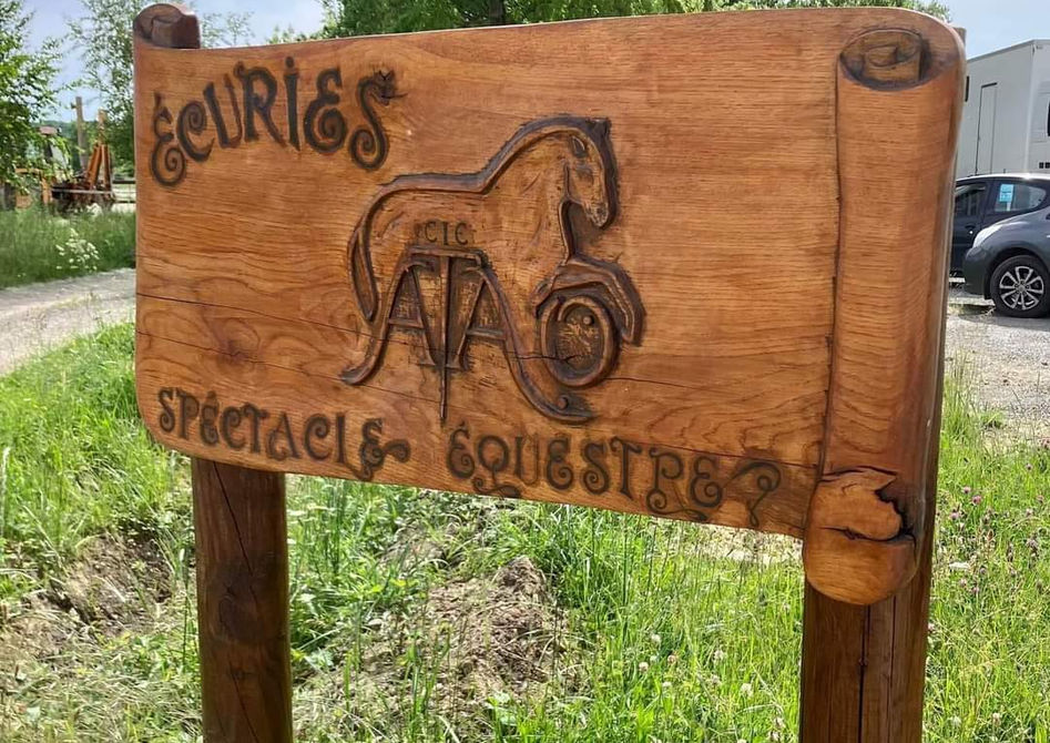 panneau enseigne bois