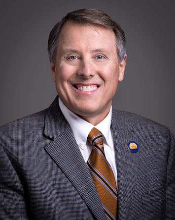 Doug Duncan 0905 12-05-17_edited.jpg