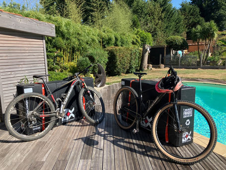 Caisse VTT et chargement Camion...