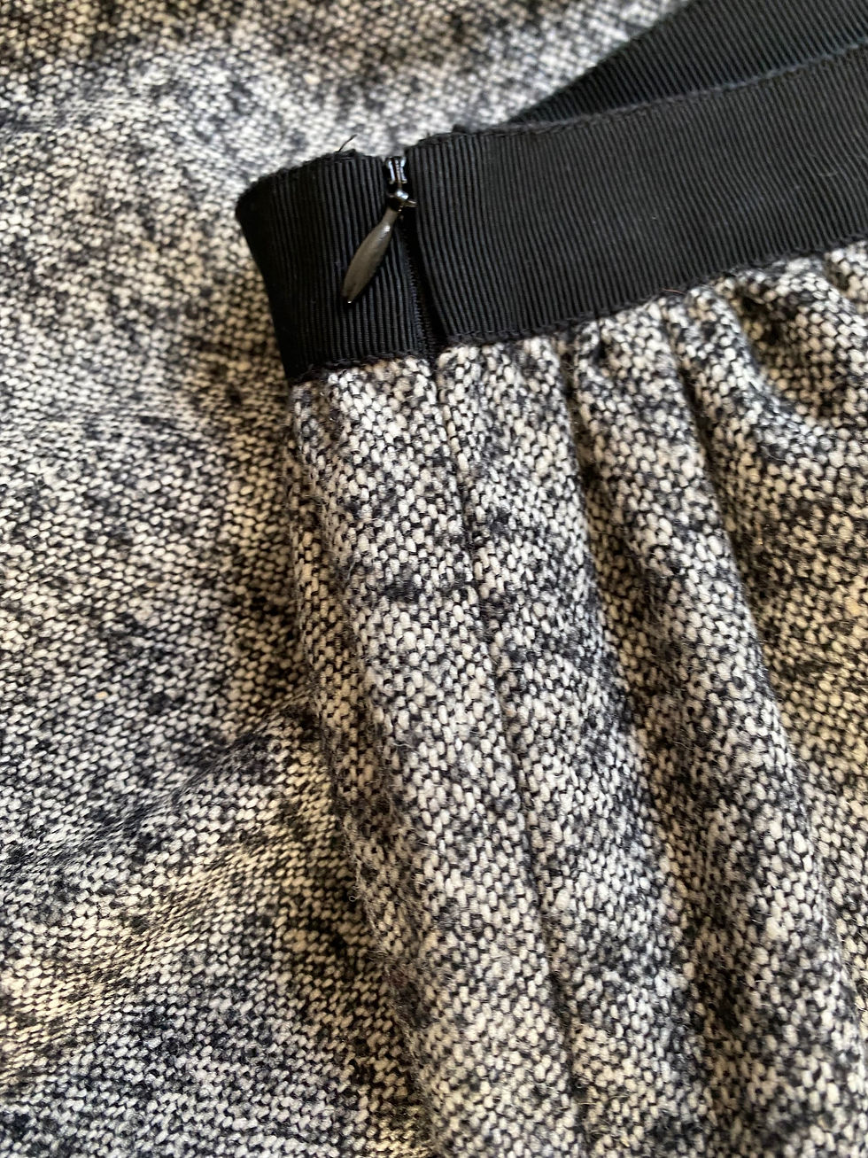 Thumbnail: JUPE MOSCHINO 