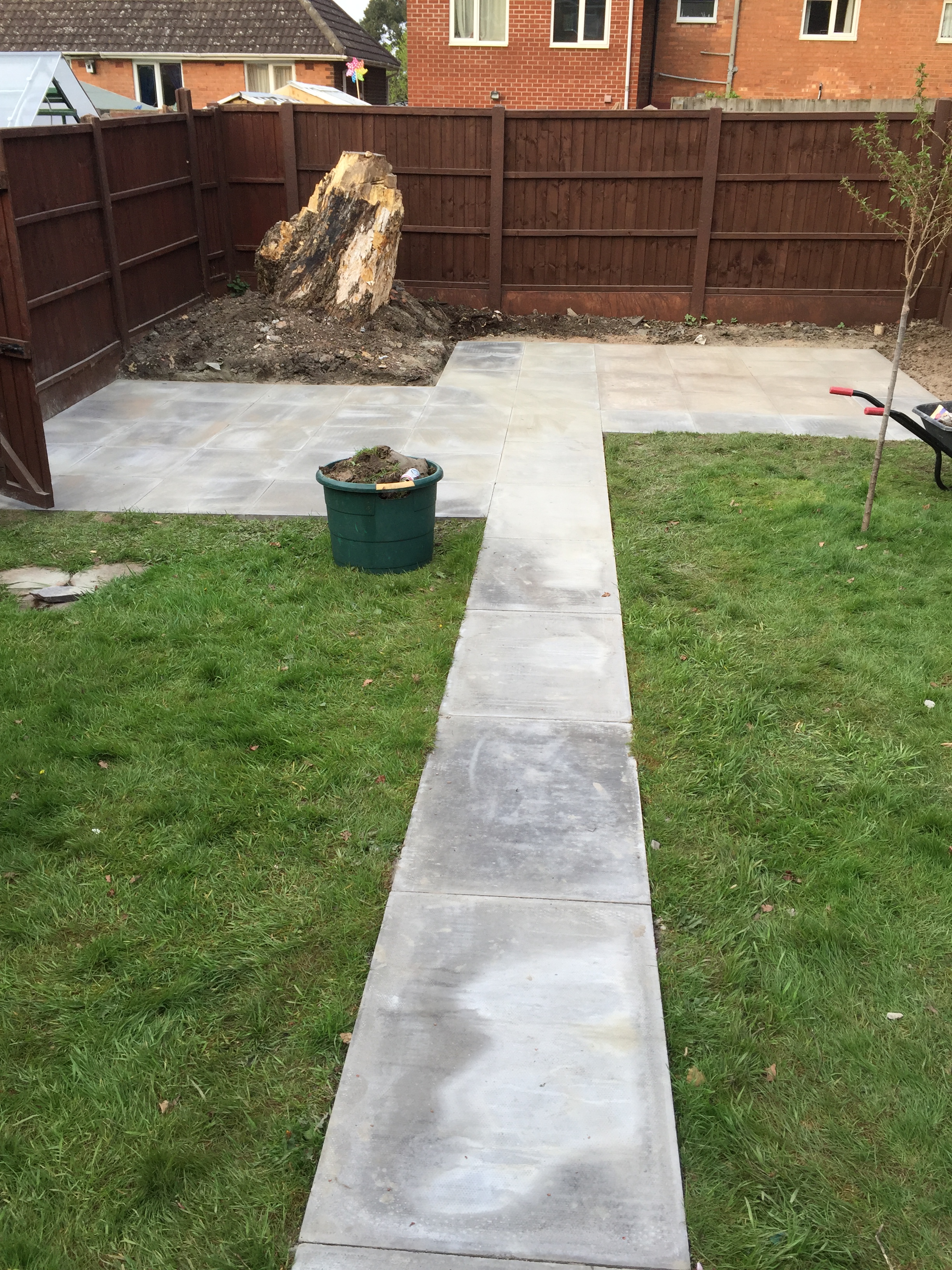 Pathway laid with 3'by2' grey paving