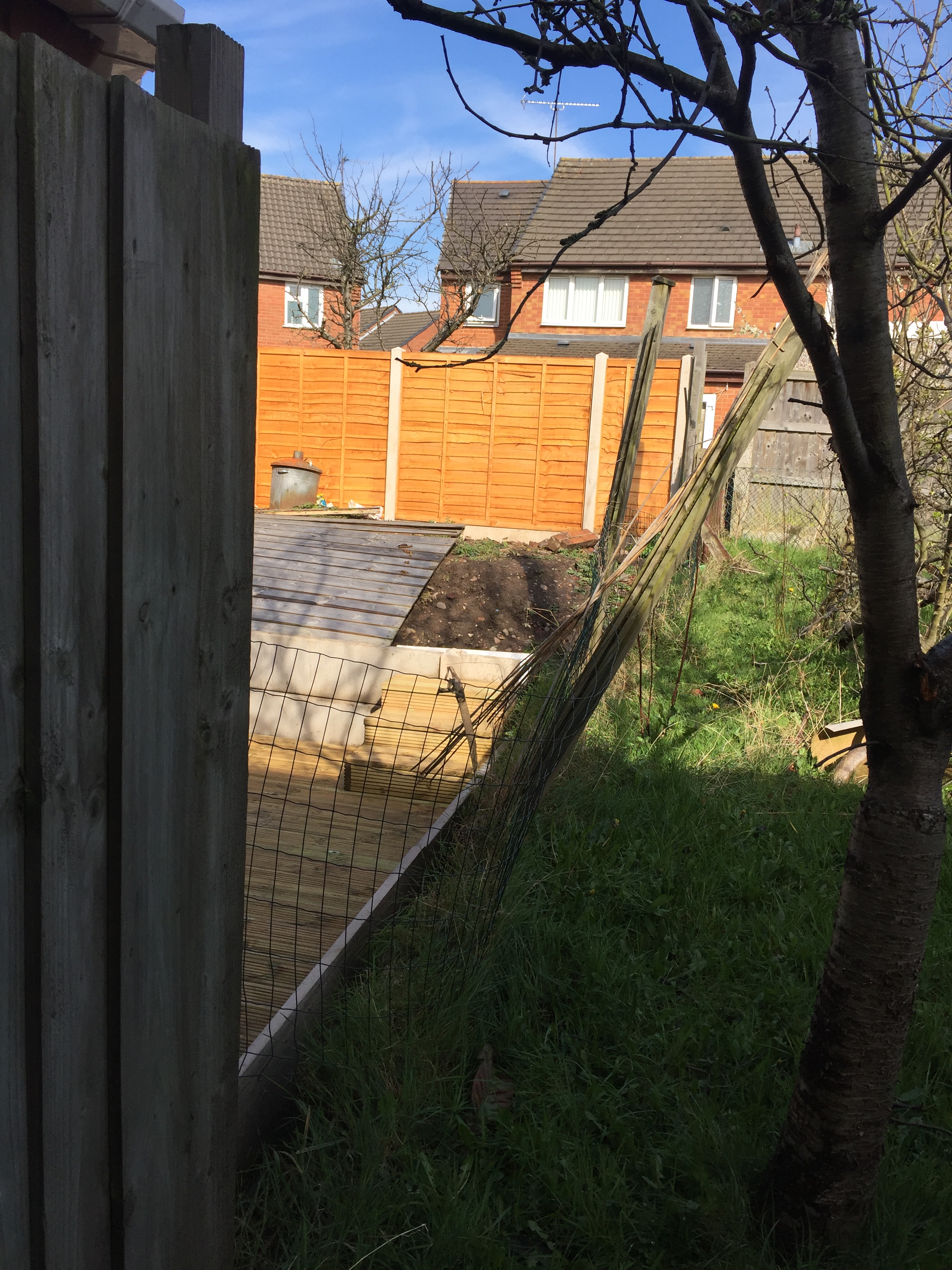 Wire fence replacement