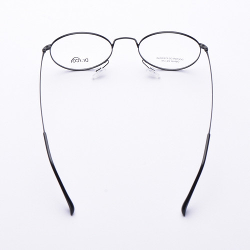 Dr003（基本モデル）：鼻整形後の眼鏡 | Doctor CO Eyewear