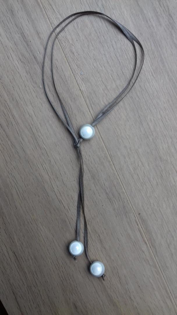 collier ruban