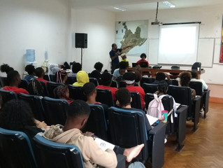 Alunos, ex-alunos e visitantes marcam presença no Aulão ENEMgrecido 2018!