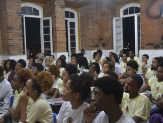 Candidatos ao Pré Vestibular terão aulas de Cidadania e Consciência Negra!