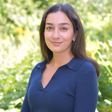 headshot_website_portrait.jpg