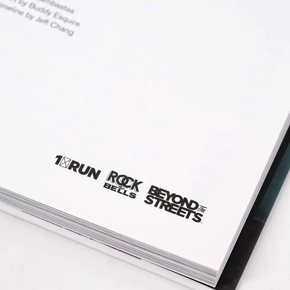 縮圖：Joe Conzo Signed "Born In The Bronx: Expanded Edition" Book