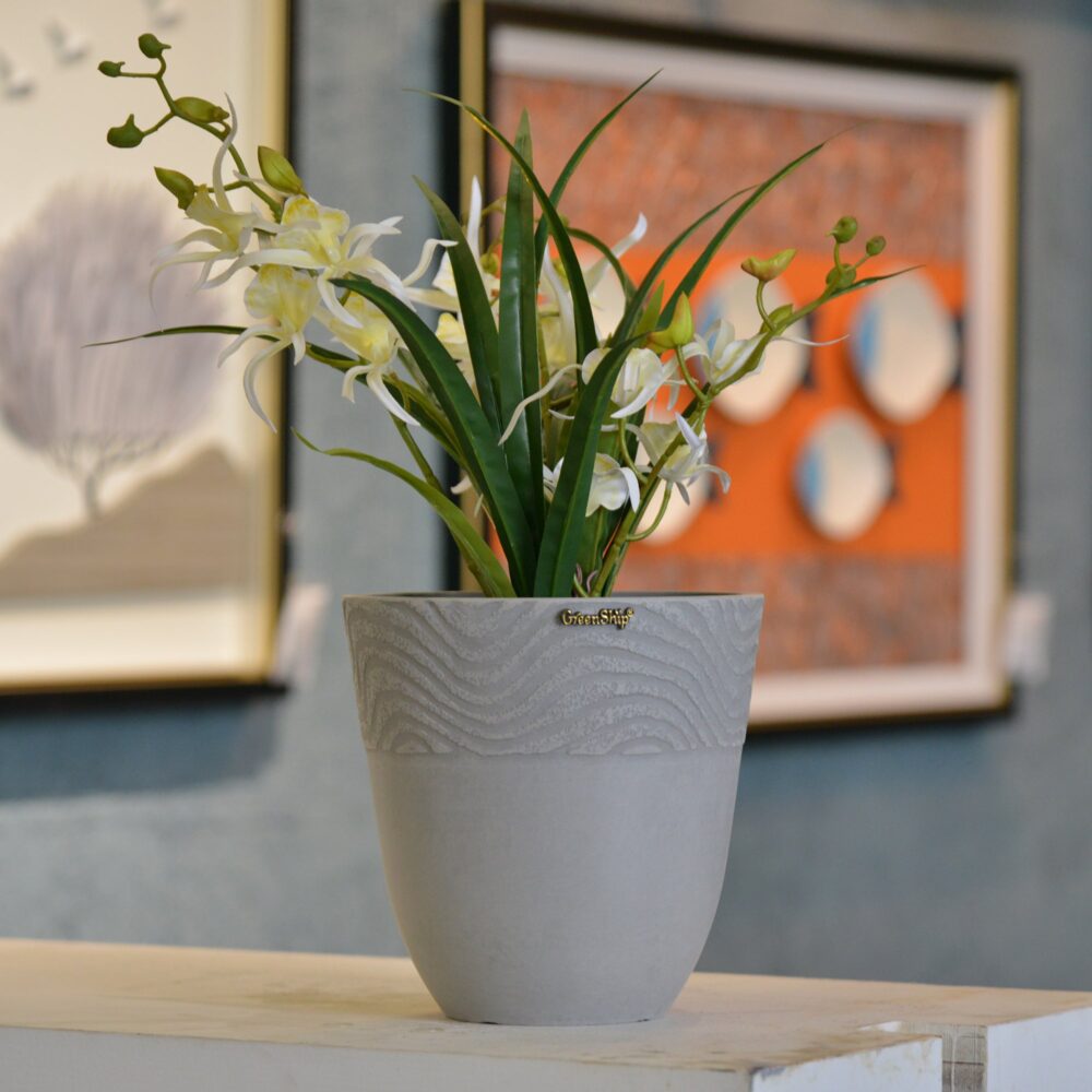 decorative flower pots