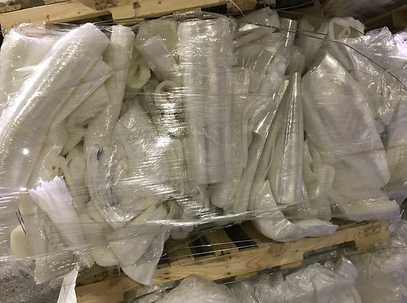LLDPE2 (1) rolls packed in bales