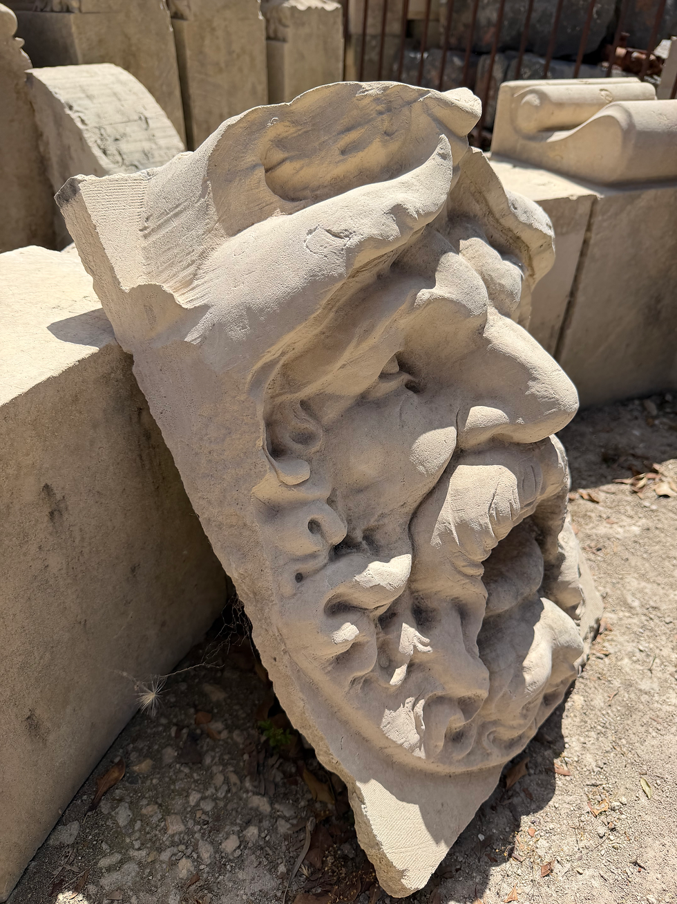 Miniatura: Maschera di uomo decorativa in pietra bianca naturale di Noto - PTR 030