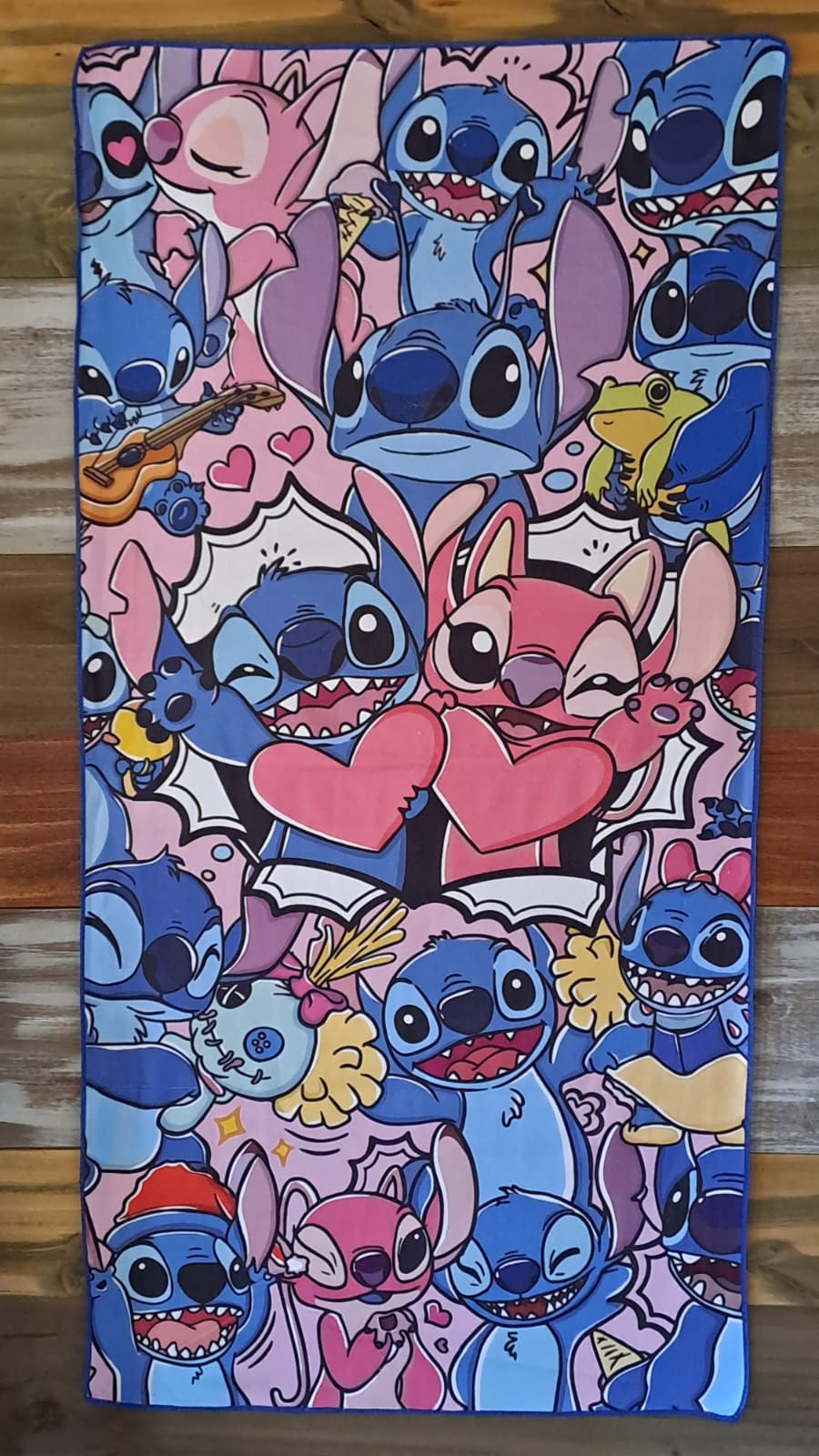 Miniatura: 🌈 Toallones Estampados Stitch, Angel y Capybara