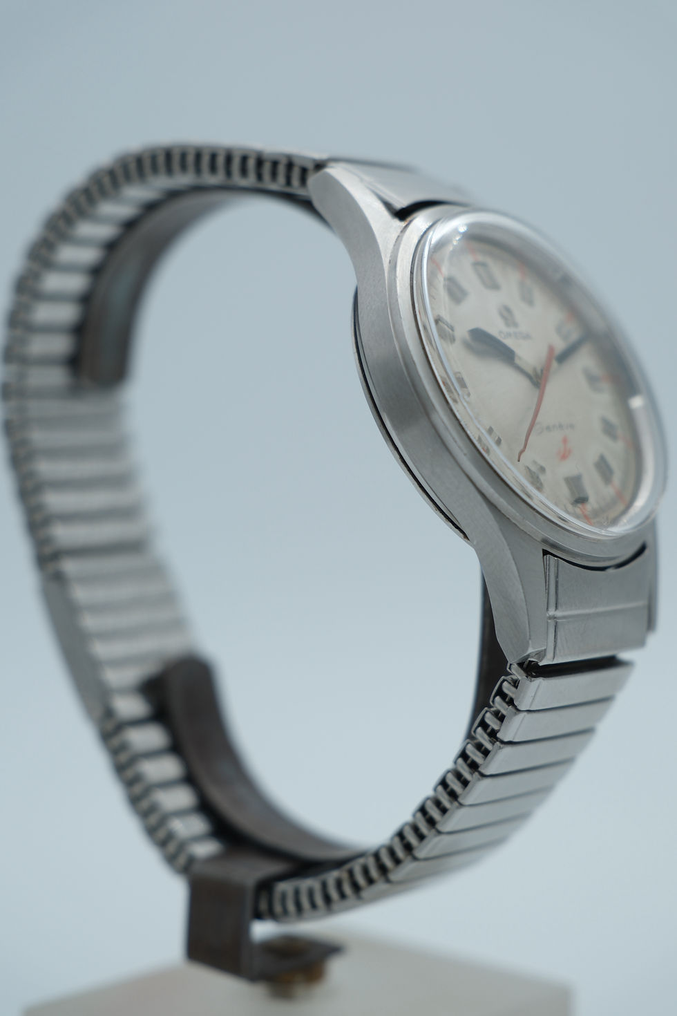 Miniature : Omega Admiralty 135.015 de 1968