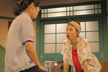 ほたえる人ら舞台写真_edited.jpg