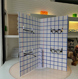 Vitrine de rentrée opticien Bruno Curtil