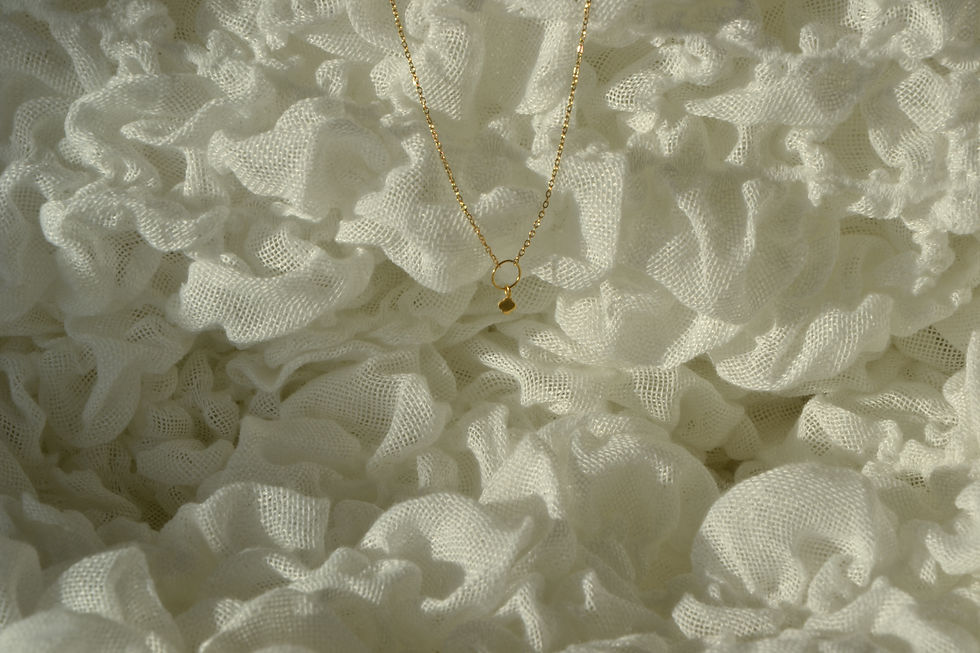 Clover thin necklace